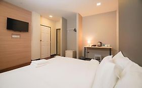 Go Inn Silom Bts St Louis V โกอินน์ สีลม 2